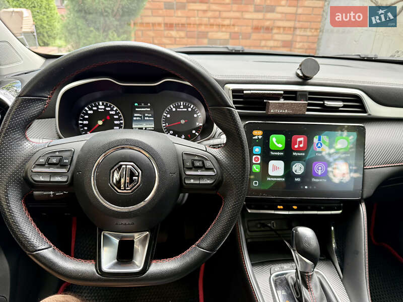 Внедорожник / Кроссовер MG ZS 2021 в Киеве