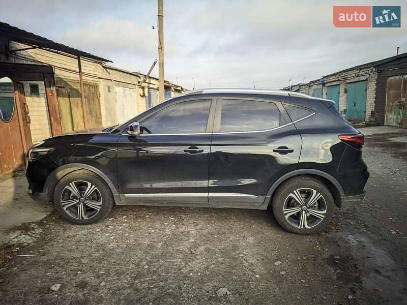 Внедорожник / Кроссовер MG ZS 2021 в Вольногорске