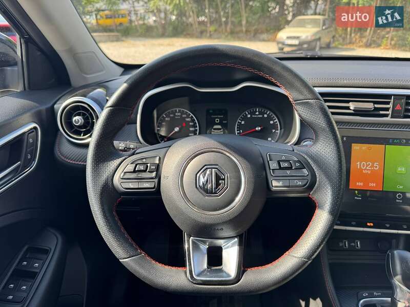 Внедорожник / Кроссовер MG ZS 2021 в Днепре