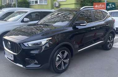 Внедорожник / Кроссовер MG ZS 2023 в 