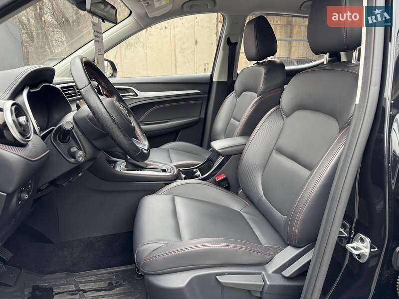 Внедорожник / Кроссовер MG ZS 2021 в Днепре