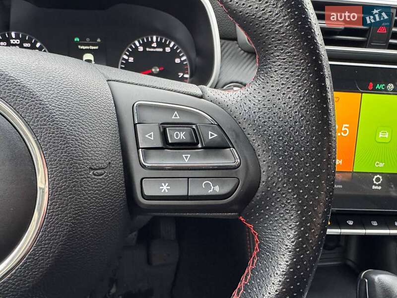 Внедорожник / Кроссовер MG ZS 2021 в Днепре