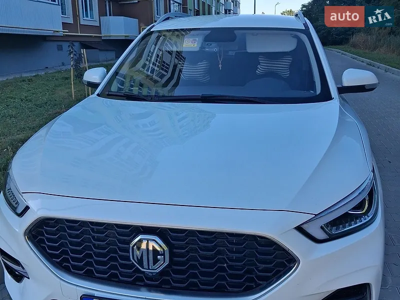 MG ZS 2021