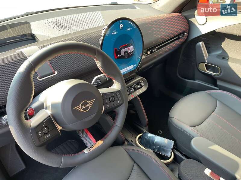 Внедорожник / Кроссовер MINI Aceman 2025 в Киеве