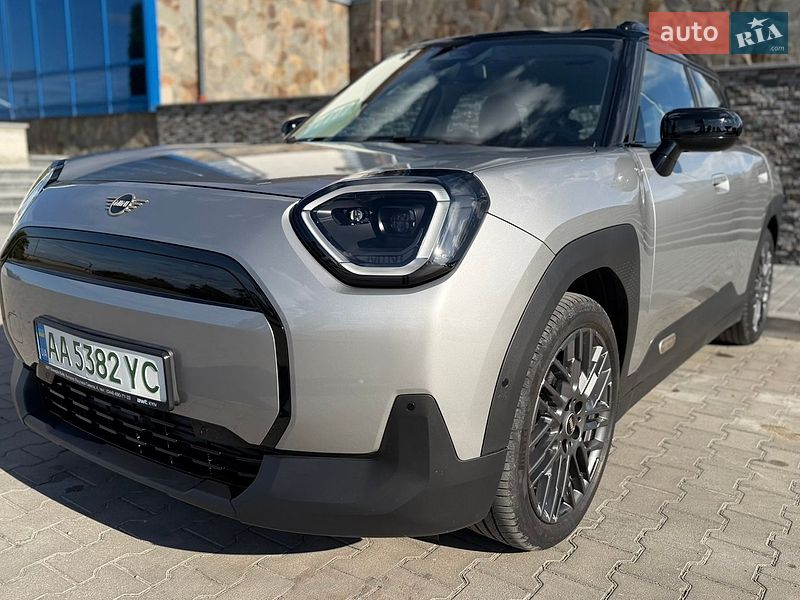 2024 Mini Aceman, VIN WMW31GC040TA62160:plate — photo 1 (autoria)