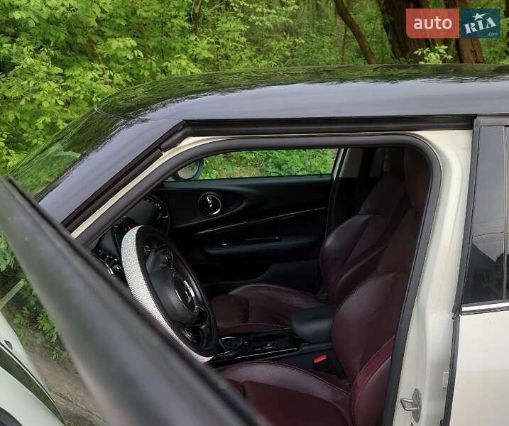 Універсал MINI Clubman 2016 в Києві фото 25 Універсал MINI Clubman 2016 в Києві