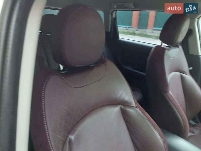 Універсал MINI Clubman 2016 в Києві фото 26 Універсал MINI Clubman 2016 в Києві