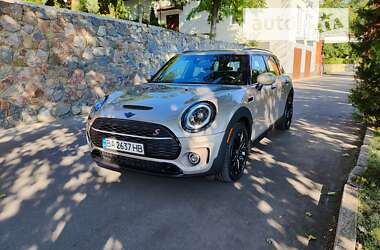 Универсал MINI Clubman 2021 в 