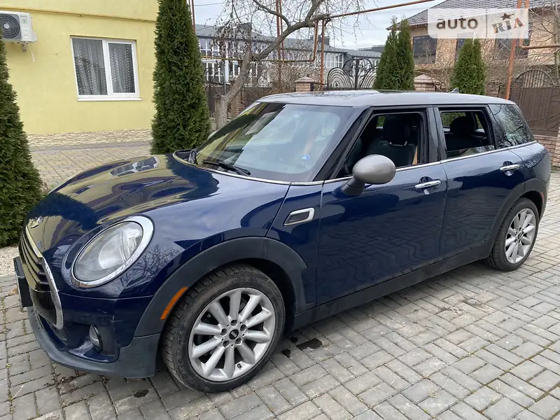 MINI Clubman