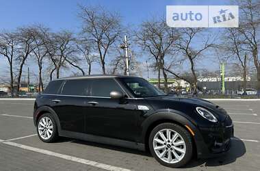 Універсал MINI Clubman 2016 в  фото 4 Універсал MINI Clubman 2016 в