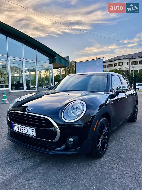 MINI Clubman