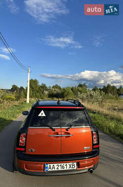 Универсал MINI Clubman 2012 в 