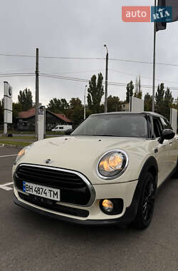 Универсал MINI Clubman 2017 в 