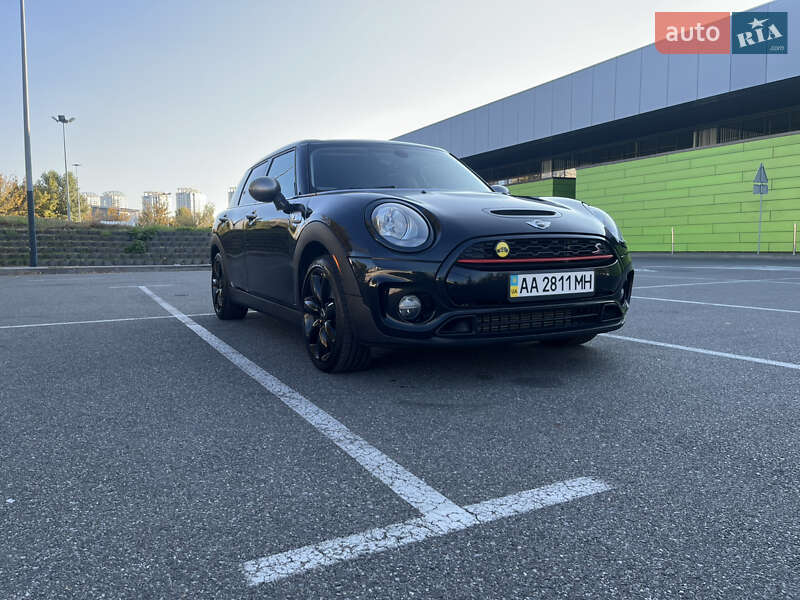 Универсал MINI Clubman 2016 в Киеве