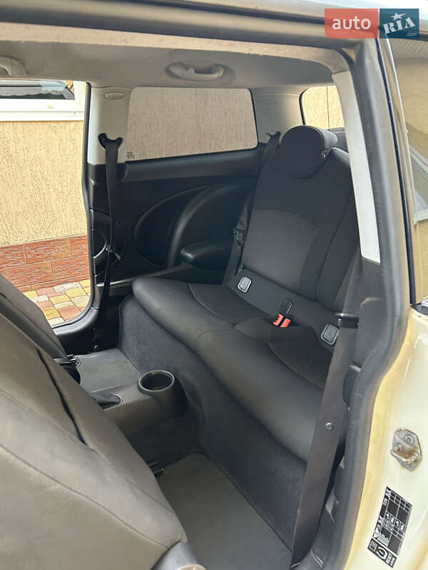 Универсал MINI Clubman 2010 в Иршаве