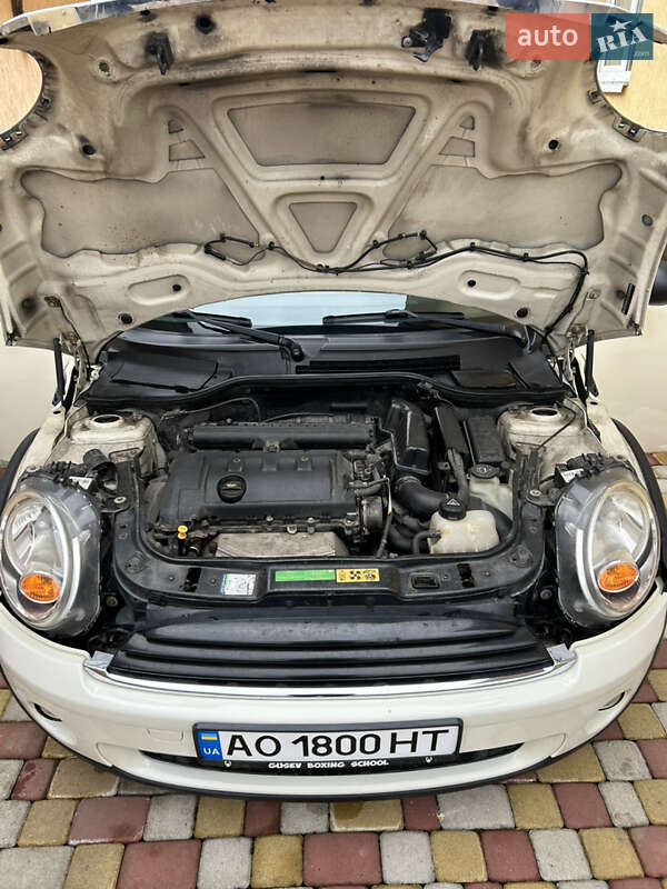 Универсал MINI Clubman 2010 в Иршаве