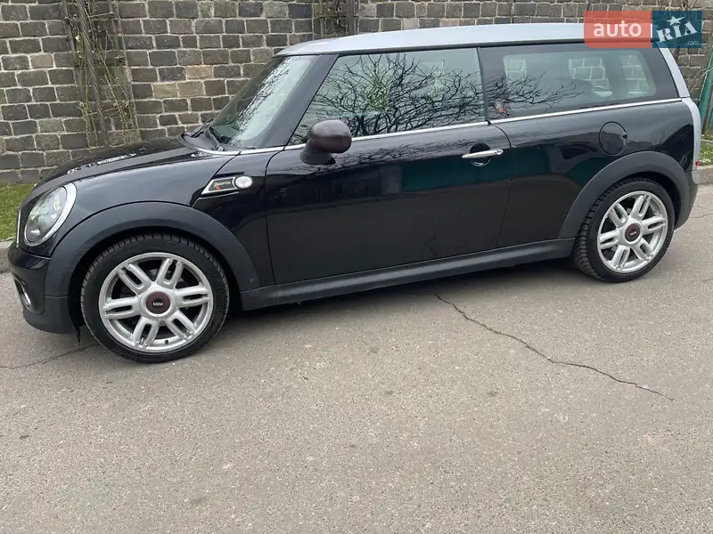 MINI Clubman