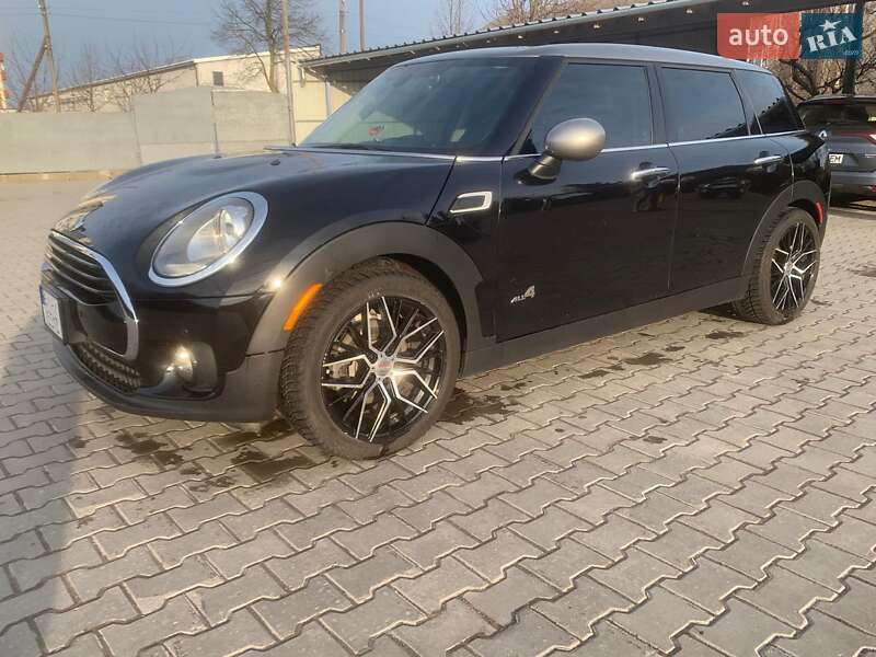 Универсал MINI Clubman 2017 в Староконстантинове