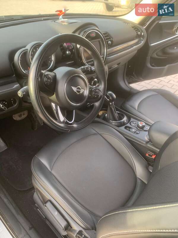 Универсал MINI Clubman 2017 в Староконстантинове