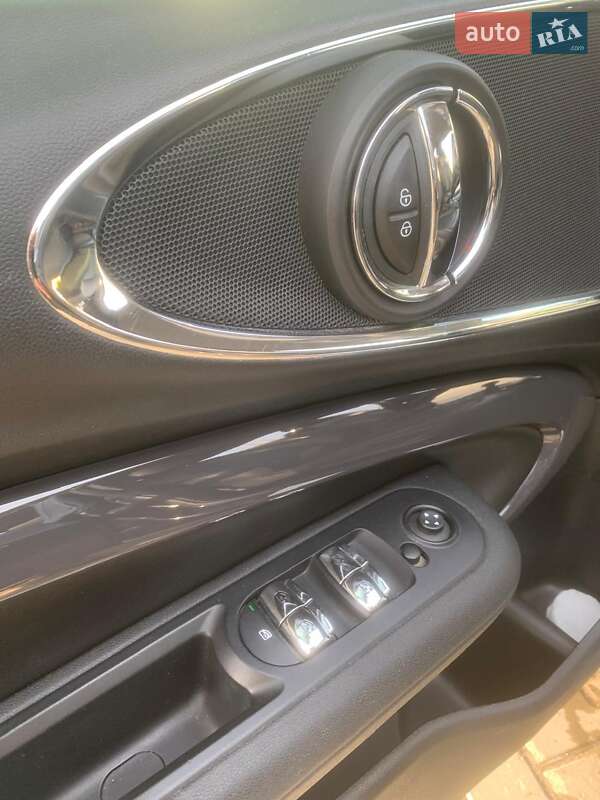 Универсал MINI Clubman 2017 в Староконстантинове