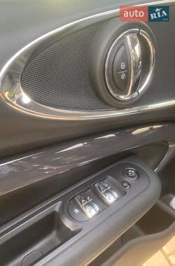 Универсал MINI Clubman 2017 в 