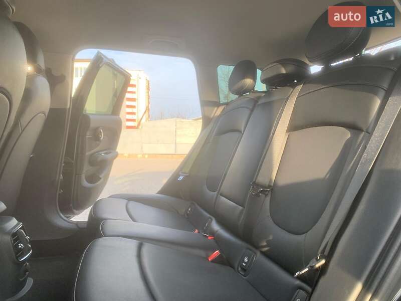 Универсал MINI Clubman 2017 в Староконстантинове