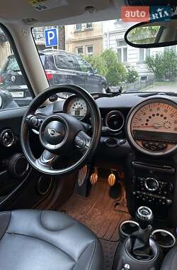 Универсал MINI Clubman 2011 в 