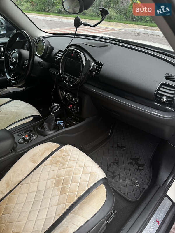 Универсал MINI Clubman 2017 в Киеве