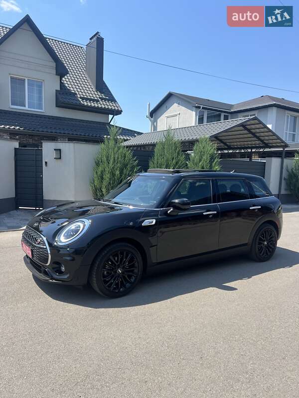 Хэтчбек MINI Clubman 2021 в Киеве
