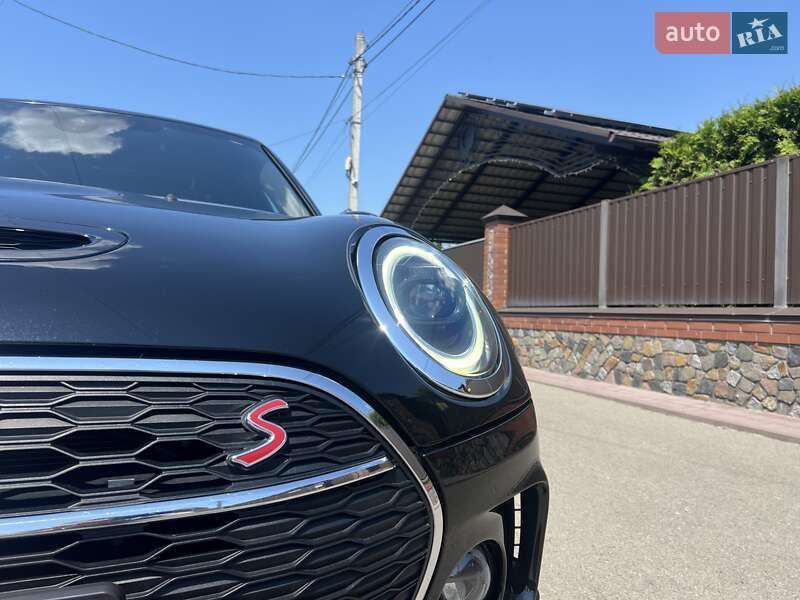 Хэтчбек MINI Clubman 2021 в Киеве