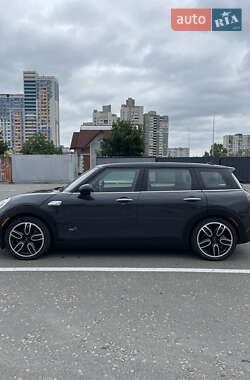 Универсал MINI Clubman 2016 в 