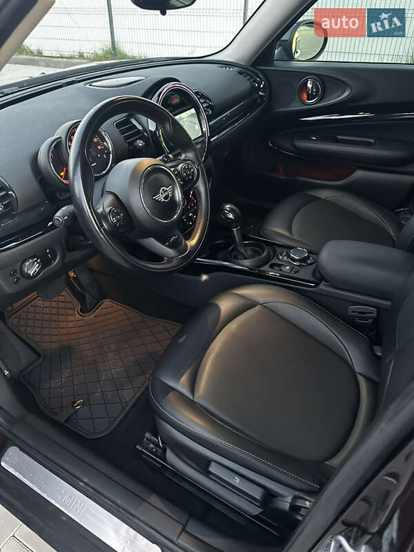 Универсал MINI Clubman 2018 в Киеве