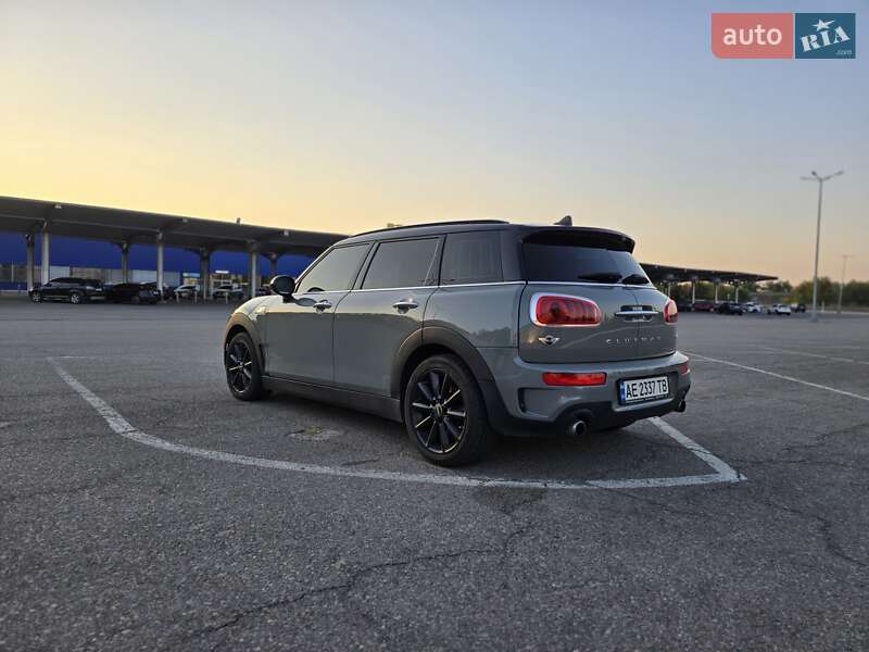 Универсал MINI Clubman 2017 в Днепре