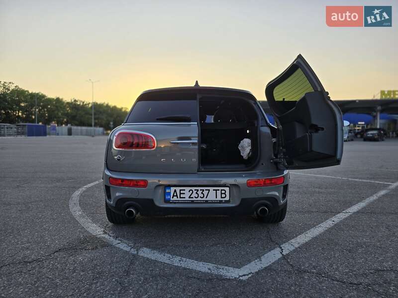 Универсал MINI Clubman 2017 в Днепре
