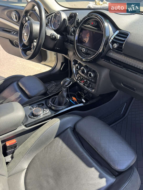 Универсал MINI Clubman 2016 в Киеве