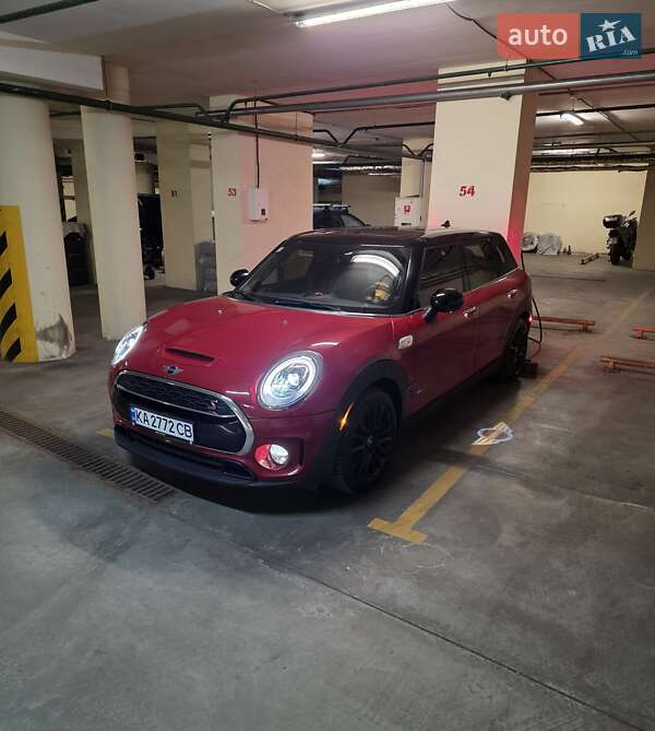 Универсал MINI Clubman 2016 в Киеве