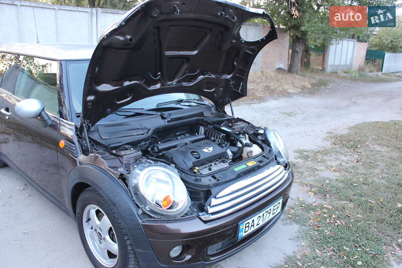 Универсал MINI Clubman 2010 в Кропивницком