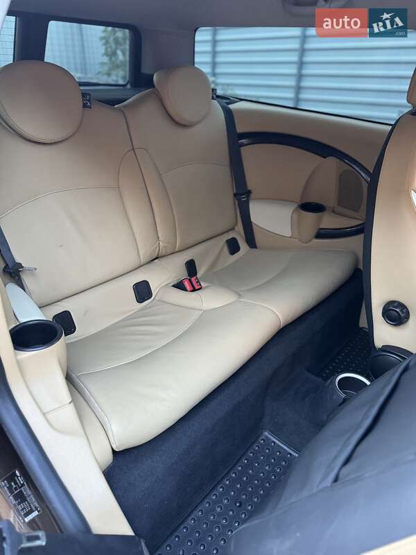 Универсал MINI Clubman 2010 в Кропивницком