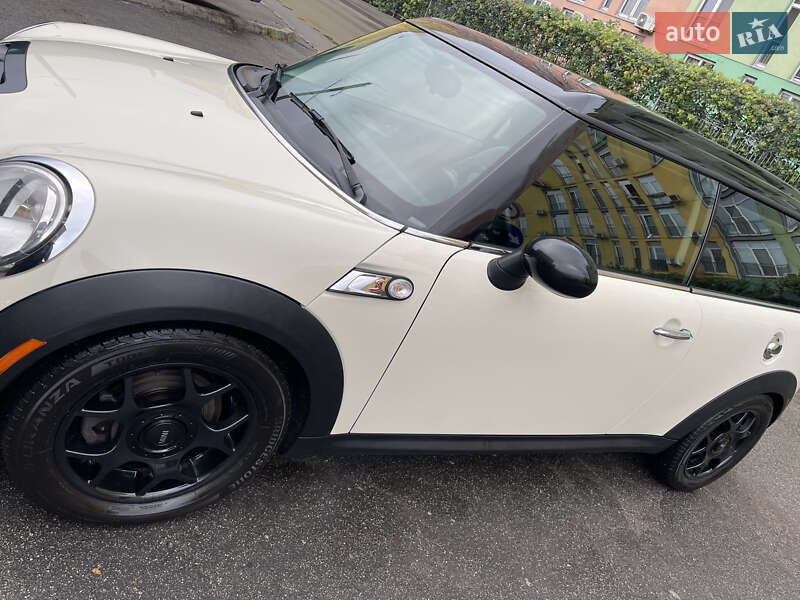 Универсал MINI Clubman 2013 в 