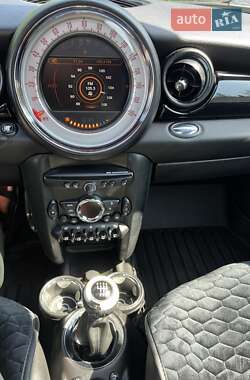 Универсал MINI Clubman 2012 в 