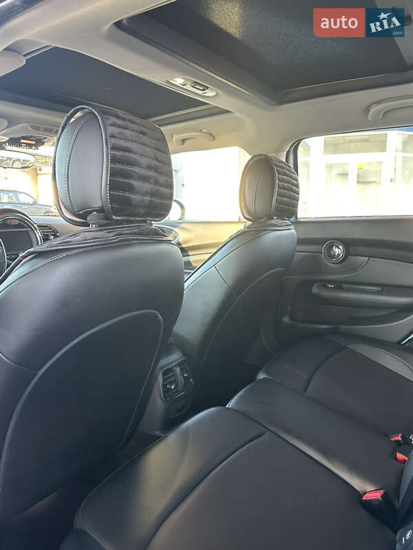 Універсал MINI Clubman 2016 в Черкасах