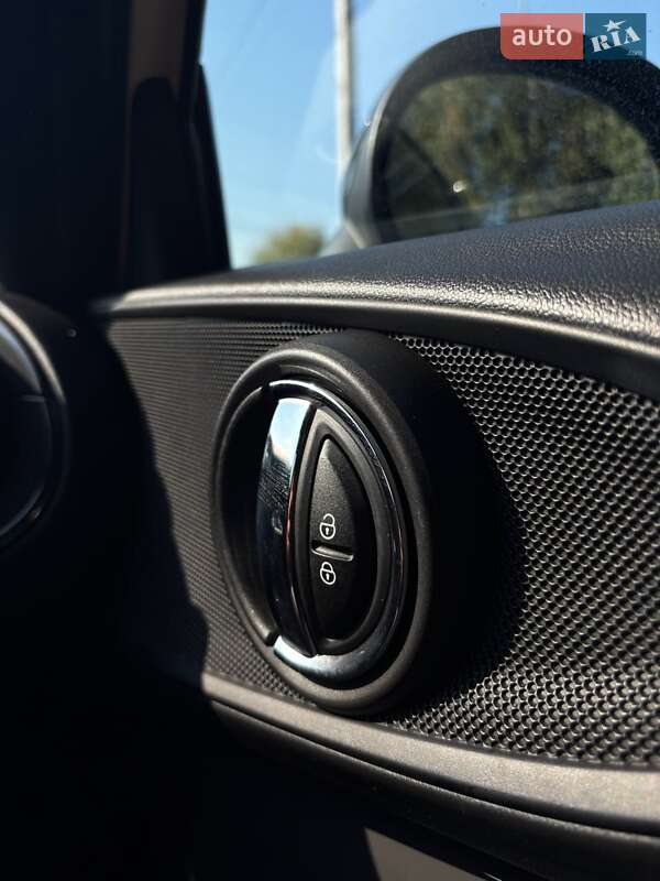 Универсал MINI Clubman 2016 в Белогородке