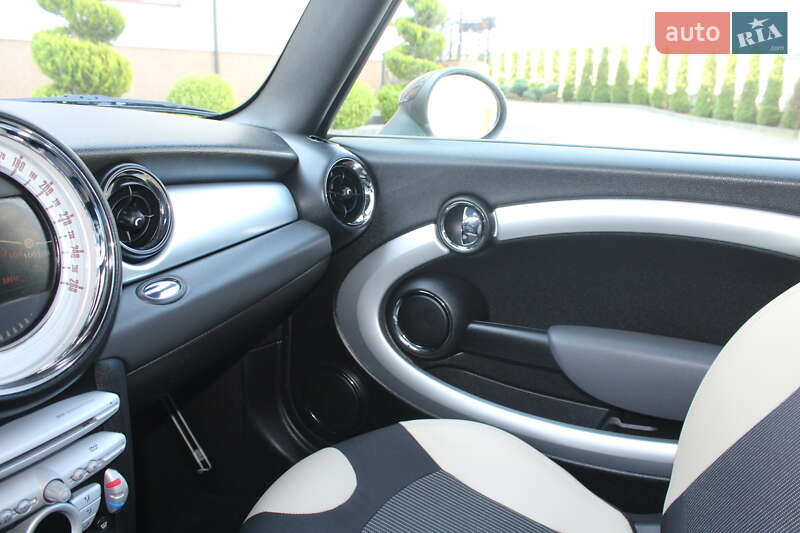 Универсал MINI Clubman 2009 в Трускавце фото 66 Универсал MINI Clubman 2009 в Трускавце