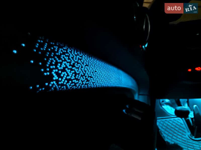 Універсал MINI Clubman 2016 в Києві фото 34 Універсал MINI Clubman 2016 в Києві