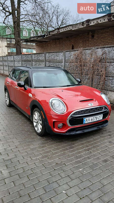 MINI Clubman 2016 MINI Clubman 2016