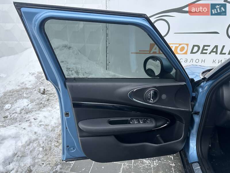 Универсал MINI Clubman 2016 в Киеве