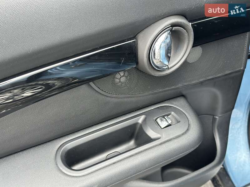 Универсал MINI Clubman 2016 в Киеве