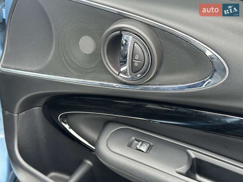 Универсал MINI Clubman 2016 в Киеве