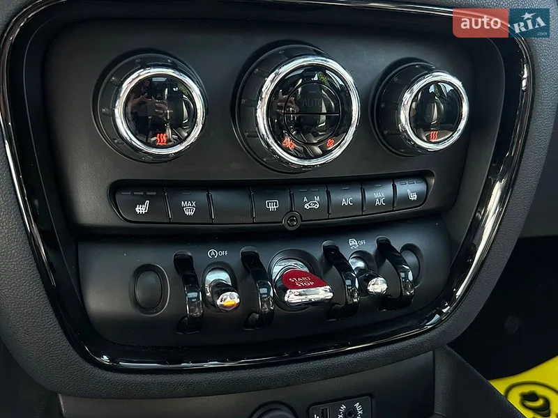 MINI Clubman 2016 VIN WMWLU1C54H2F27893 фото оголошення 16 з 69