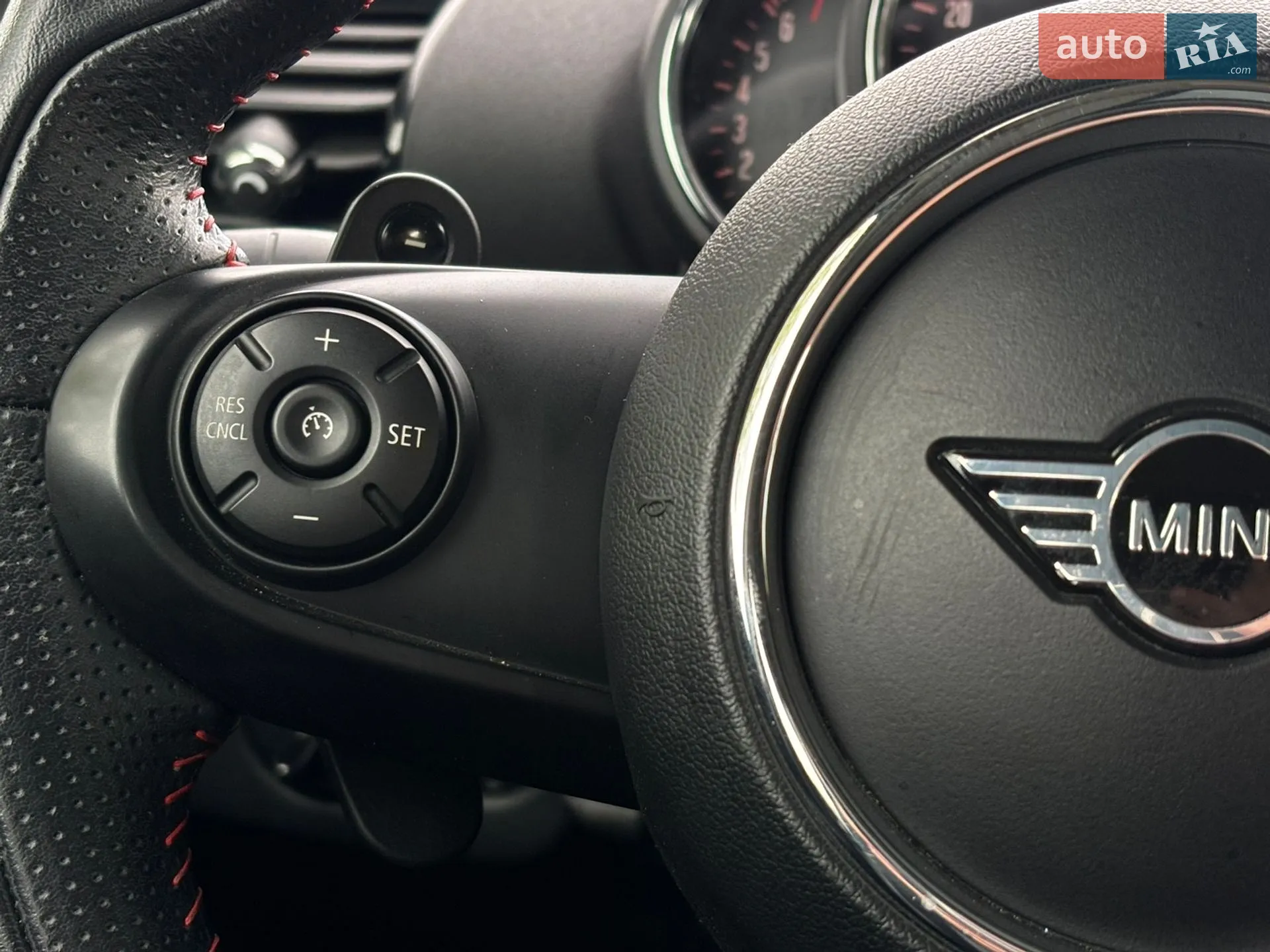 2019 MINI Clubman - мініатюра 43